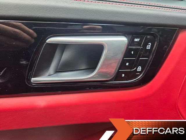 Porsche CAYENNE 3.0 купить на сайте DeffCars