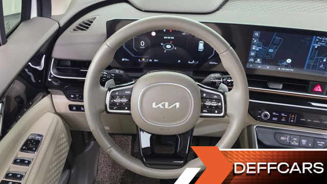 Kia CARNIVAL Diesel 7-Seater Signature купить на сайте DeffCars