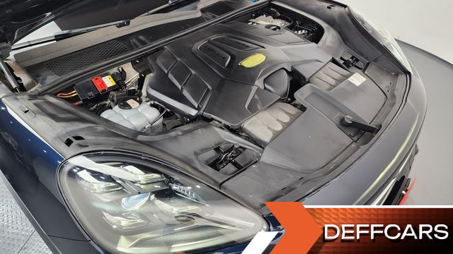 Porsche CAYENNE 3.0 купить на сайте DeffCars