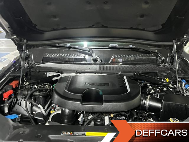 Land Rover DEFENDER 130 D300 X-Dynamic HSE купить на сайте DeffCars