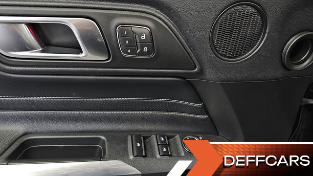 Ford MUSTANG Convertible купить на сайте DeffCars