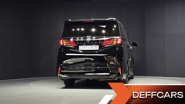 Toyota ALPHARD 2.5 HEV Executive AWD купить на сайте DeffCars