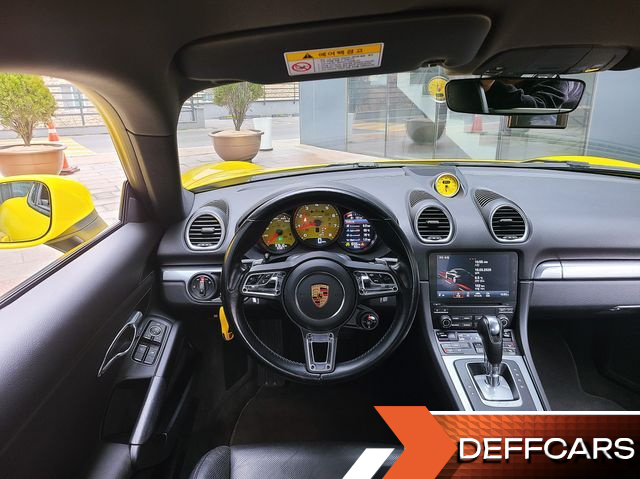 Porsche 718 2.0 купить на сайте DeffCars