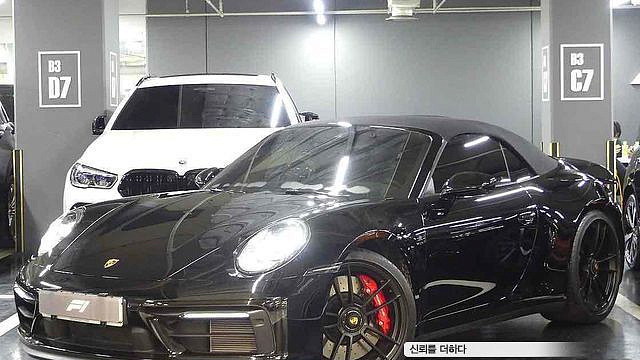 Porsche 911 Carrera 4 GTS Cabriolet купить на сайте DeffCars