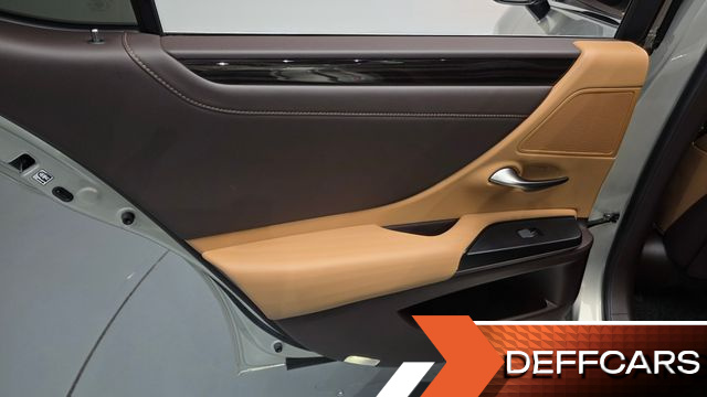 Lexus ES Luxury купить на сайте DeffCars