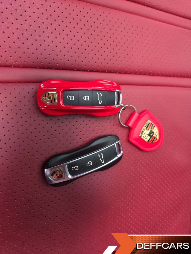 Porsche CAYENNE 3.0 купить на сайте DeffCars