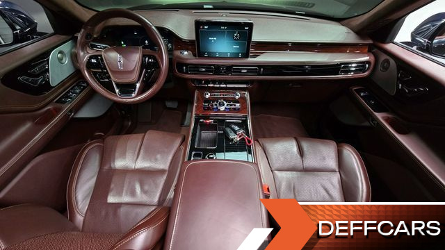 Lincoln AVIATOR 3.0 Black Label AWD купить на сайте DeffCars