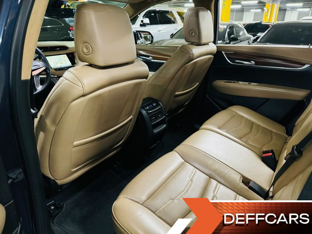 Cadillac XT5 3.6 Platinum купить на сайте DeffCars