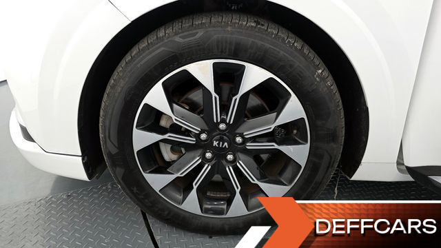 Kia CARNIVAL Gasoline 7-Seater Hi-Limousine Signature купить на сайте DeffCars