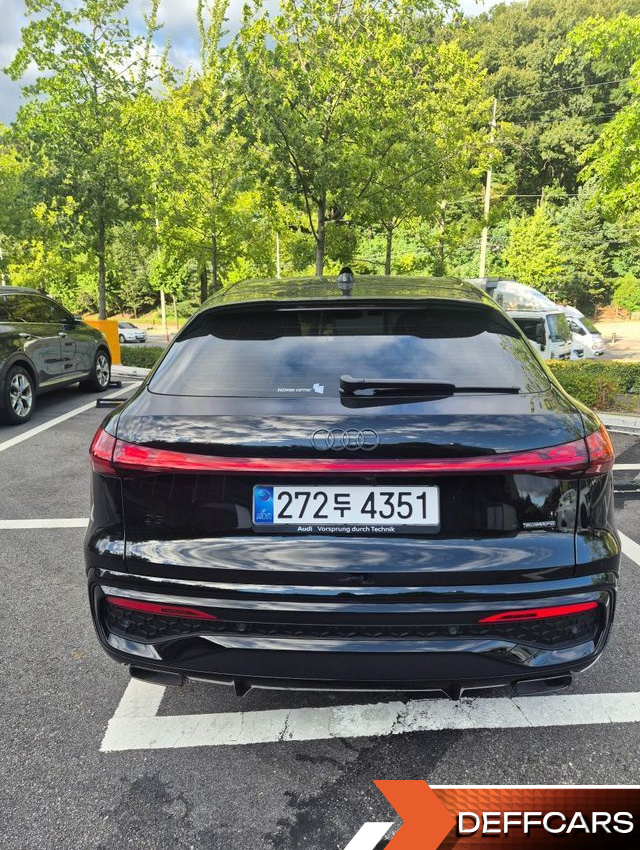Audi Q5 45 TFSI Quattro Sportback S Line купить на сайте DeffCars