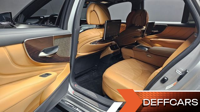 Lexus LS 3.5 Platinum AWD купить на сайте DeffCars