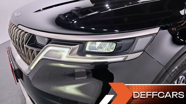 Kia CARNIVAL Gasoline 9-Seater Noblesse купить на сайте DeffCars