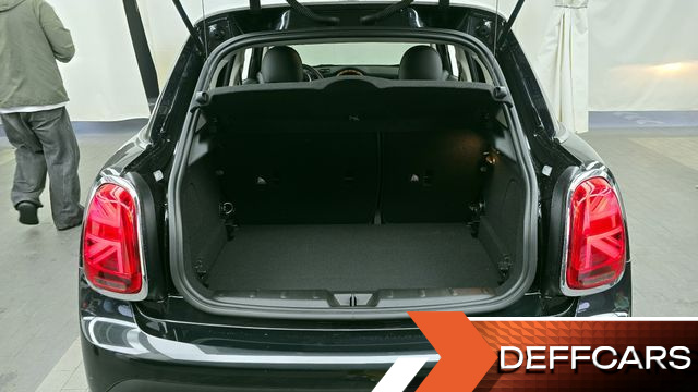 Mini COOPER 5Door Classic Third Generation купить на сайте DeffCars