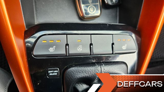 Kia STONIC Diesel 1.6 Prestige купить на сайте DeffCars