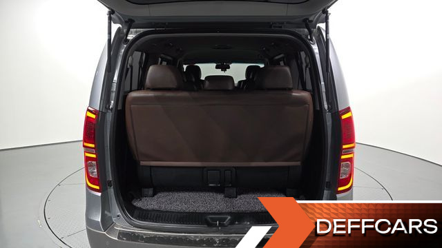 Hyundai STAREX Urban 9-Seater Exclusive купить на сайте DeffCars