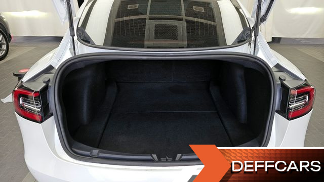 Tesla MODEL 3 Standard Range Plue RWD купить на сайте DeffCars