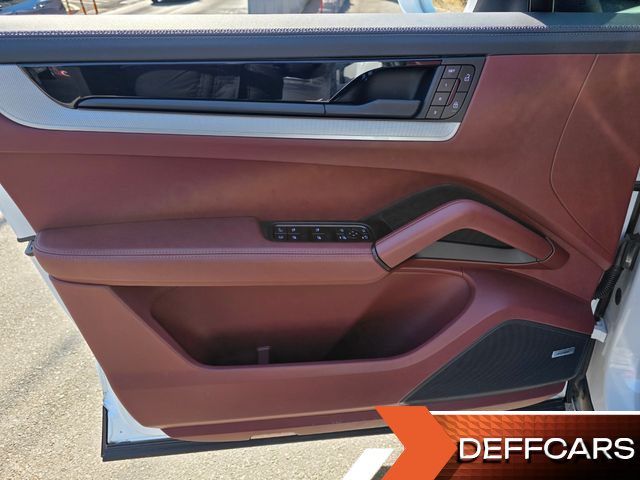 Porsche CAYENNE 3.0 S E-Hybrid купить на сайте DeffCars