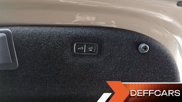 Porsche TAYCAN 4S купить на сайте DeffCars