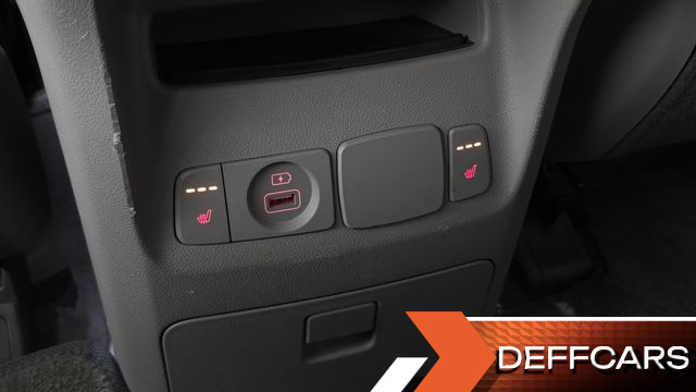 Kia CARNIVAL Gasoline 9-Seater Noblesse купить на сайте DeffCars