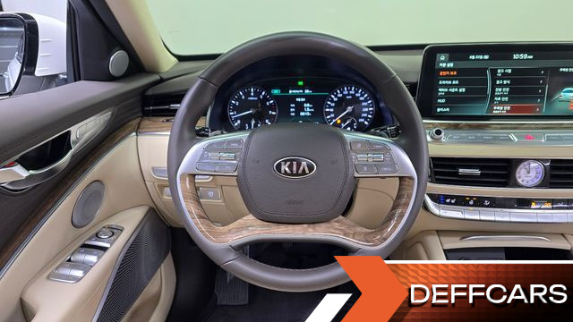 Kia K9 3.8 GDI AWD PlatinumⅡ купить на сайте DeffCars