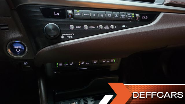 Lexus ES Luxury Plus купить на сайте DeffCars