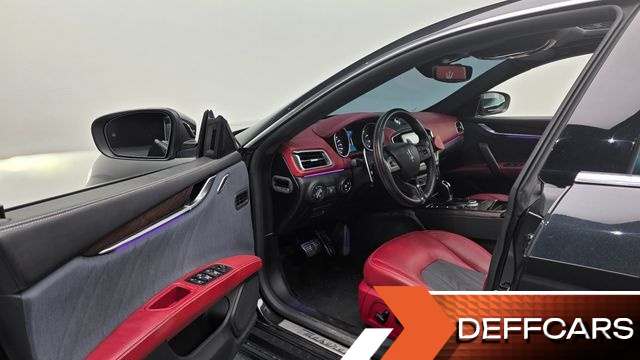 Maserati GHIBLI 3.0S Q4 GranLusso 3rd купить на сайте DeffCars