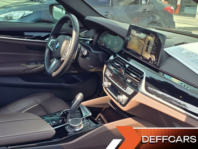 BMW 5-SERIES 530i xDrive M Sport Package купить на сайте DeffCars