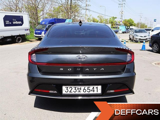 Hyundai SONATA 2.0 Premium Plus купить на сайте DeffCars