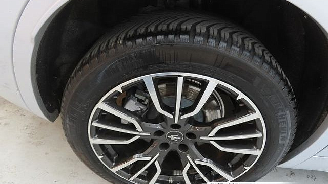 Maserati GRECALE 2.0 AWD GT купить на сайте DeffCars