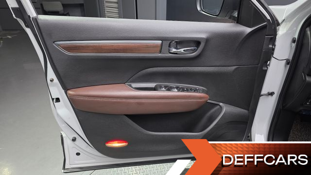 Renault-KoreaSamsung QM6 2.0 LPe RE Signature 2WD купить на сайте DeffCars