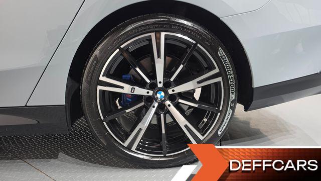BMW 5-SERIES 530i xDrive M Sport купить на сайте DeffCars