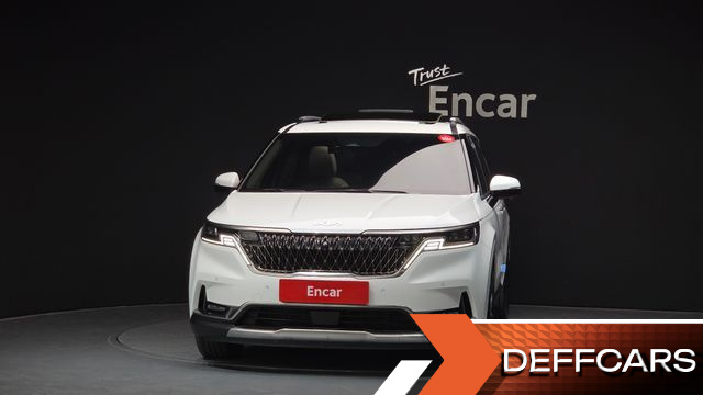 Kia CARNIVAL Gasoline 9-Seater Signature купить на сайте DeffCars