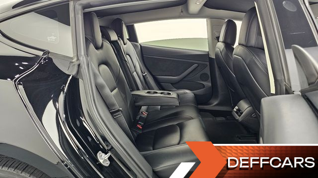 Tesla MODEL 3 Long Range AWD купить на сайте DeffCars