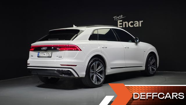 Audi Q8 55 TFSI Quattro Premium купить на сайте DeffCars
