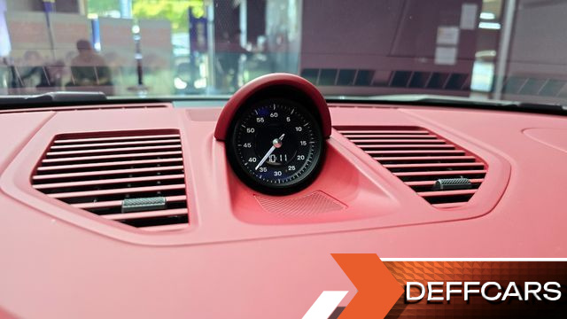Porsche 911 Carrera 4 GTS Cabriolet купить на сайте DeffCars