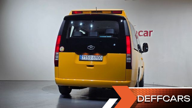 Hyundai STARIA L3.5  Kinder Safety Car 11-Seater купить на сайте DeffCars