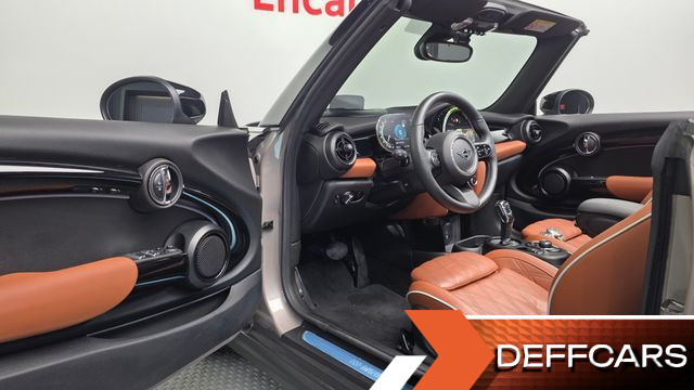 Mini COOPER CONVERTIBLE Classic Third Generation купить на сайте DeffCars