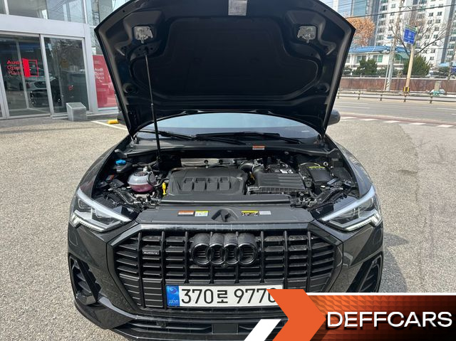 Audi Q3 40 TFSI Quattro Premium купить на сайте DeffCars