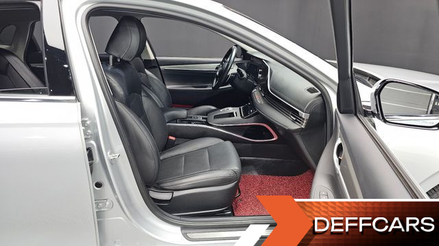 Hyundai GRANDEUR 3.0 LPi (Taxi) Deluxe купить на сайте DeffCars