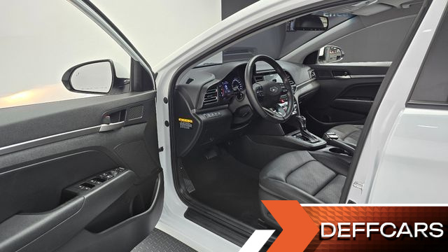 Hyundai AVANTE 1.6 Smart купить на сайте DeffCars