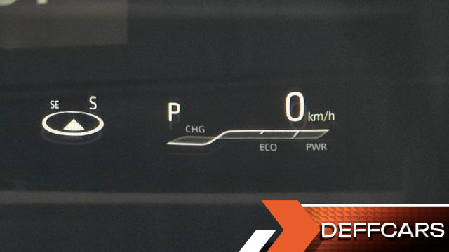 Toyota SIENNA 2.5 Hybrid 2WD купить на сайте DeffCars