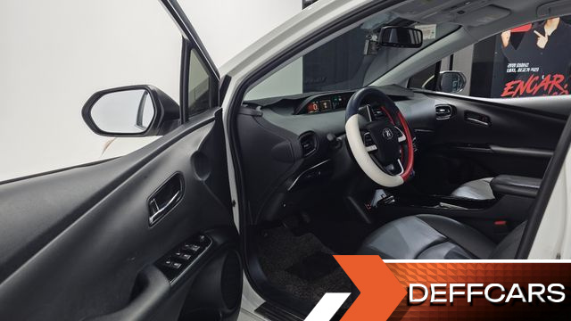 Toyota PRIUS 1.8 E купить на сайте DeffCars