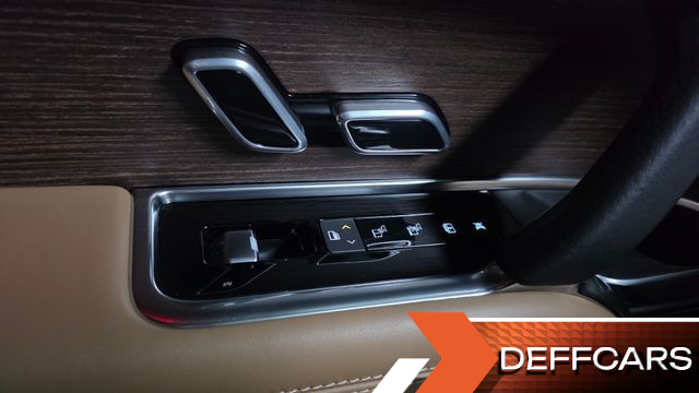 Land Rover RANGE ROVER P530 Autobiography Long Wheel Base купить на сайте DeffCars