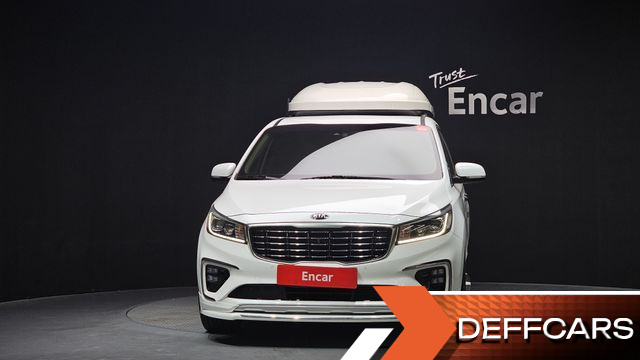 Kia CARNIVAL Gasoline 7-Seater Limousine President купить на сайте DeffCars
