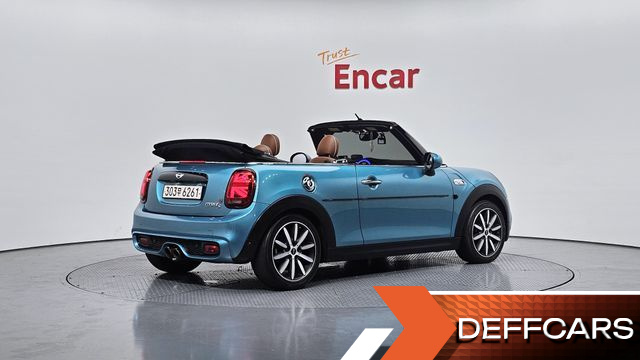 Mini COOPER CONVERTIBLE Standard 3rd купить на сайте DeffCars