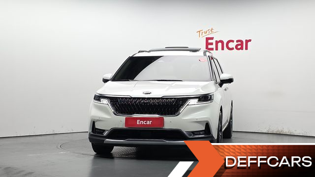 Kia CARNIVAL Gasoline 7-Seater Signature купить на сайте DeffCars