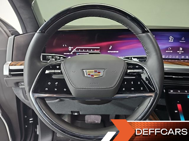 Cadillac ESCALADE 6.2 ESV ESV Sports Platinum купить на сайте DeffCars