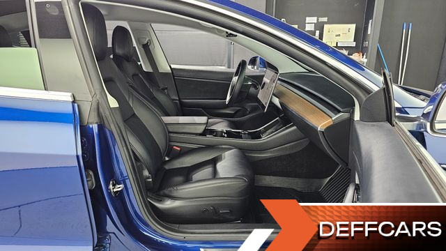 Tesla MODEL 3 Standard Range Plue RWD купить на сайте DeffCars