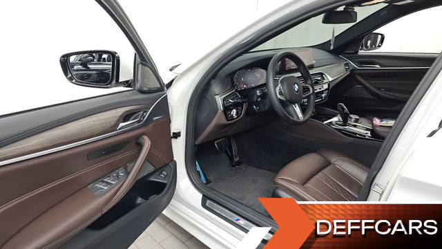 BMW 5-SERIES 520i M Sport купить на сайте DeffCars