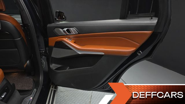 BMW X7 xDrive 40i M Sport 6STR купить на сайте DeffCars